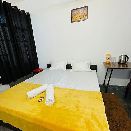 Shree Balaji Homestay Ayodhya Kültér fotó