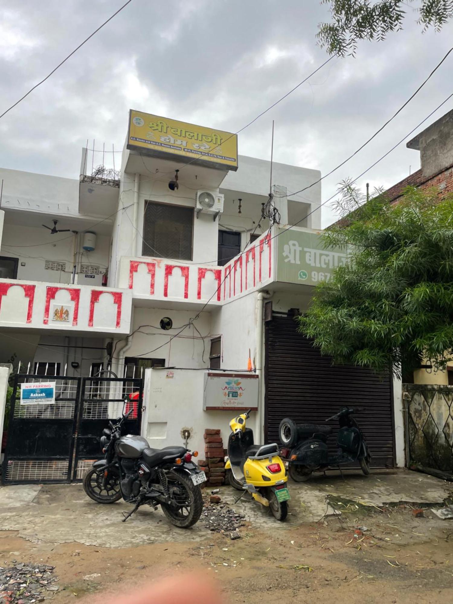 Shree Balaji Homestay Ayodhya Kültér fotó
